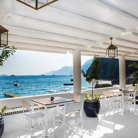 ホテル Laurito Cucina &